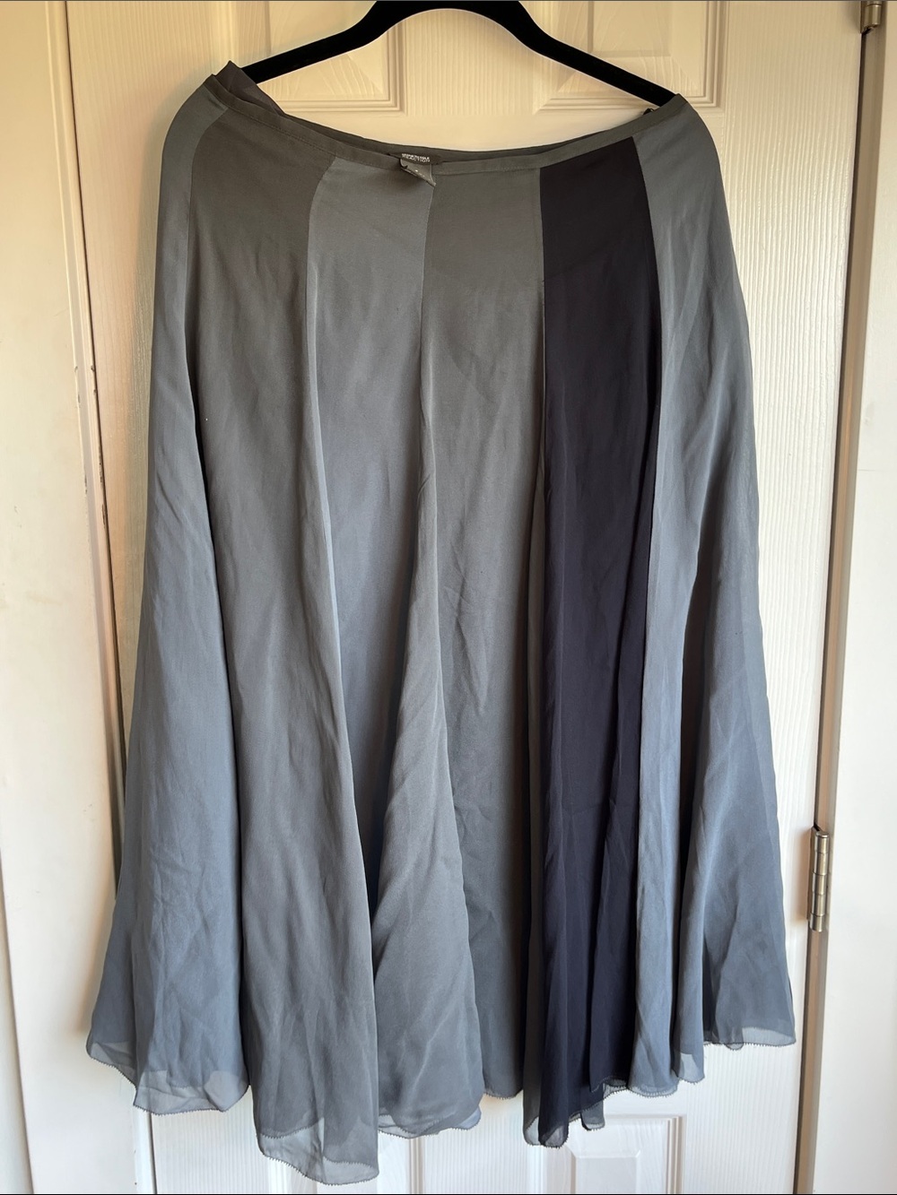 Kenneth Cole Reaction Silk Panel Circle Skirt in Light Gray, Navy and Charcoal